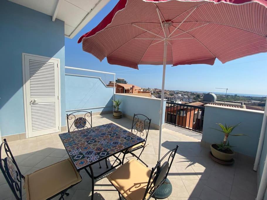 Appartamento La Terrazza di Màriel Pachino Esterno foto